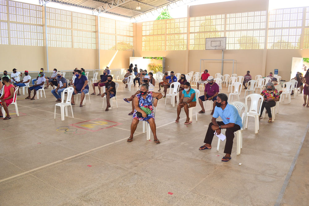 Joaquim Pires inicia imunização do público entre 55 a 59 anos - Imagem 13