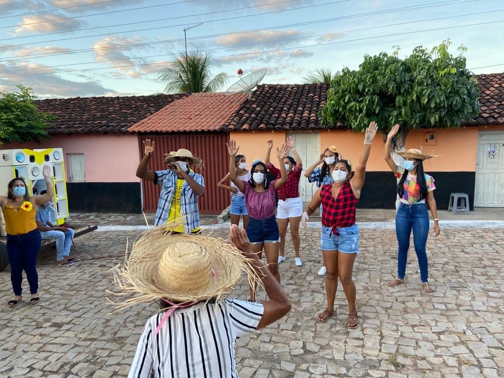 Assistência Social de Campinas do Piauí realiza “Arraiá Social dos Idosos”