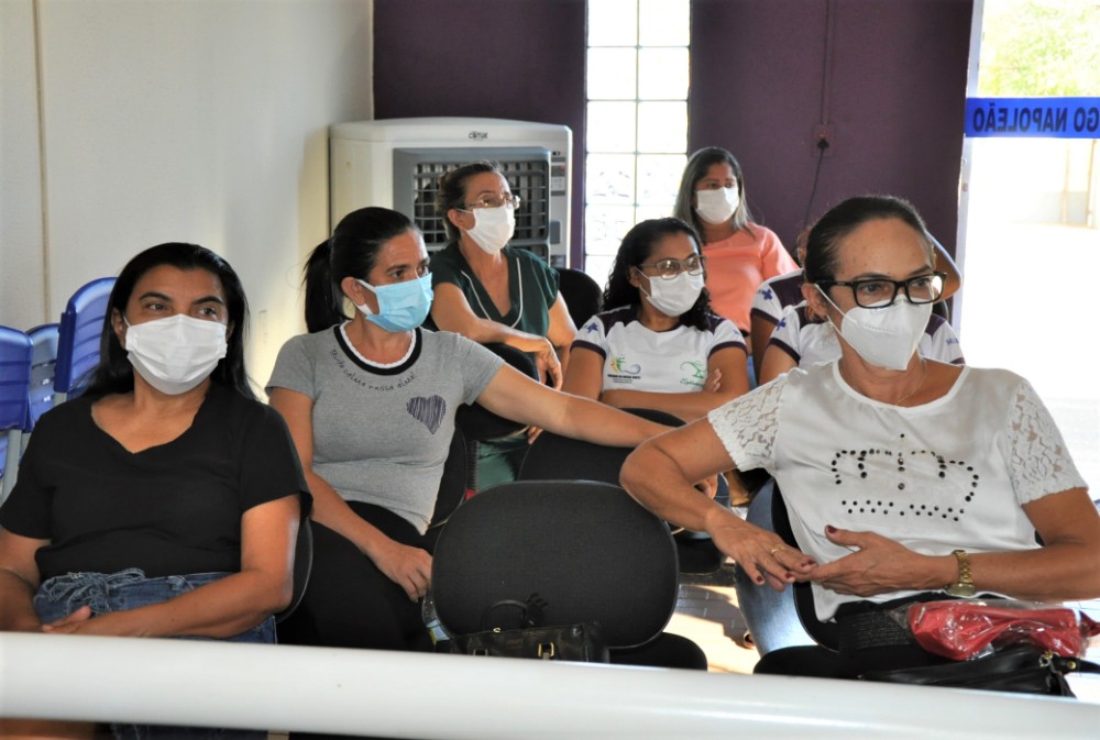 Prefeitura de Hugo Napoleão realiza mini curso de atualização de curativos - Imagem 4