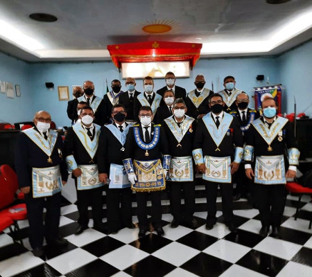 Maçonaria: Veneráveis tomam posse em sessão conjunta na cidade de Picos