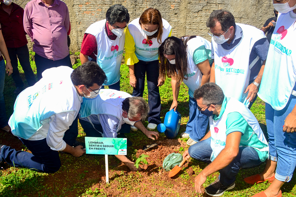 Prefeito Genival Bezerra recebe o Coordenador do PRO PIAUÍ Rafael Fonteles - Imagem 6