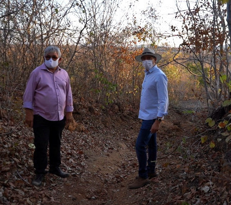 Prefeitura de Valença entrega estrada prometida a mais de 20 anos 