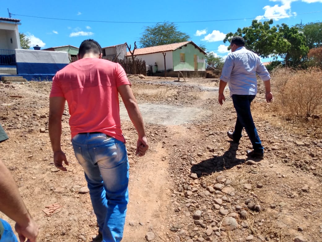 Prefeito de Itainópolis-PI acompanha reforma em escola da zona rural - Imagem 7