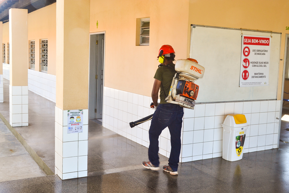 Prefeitura de Joaquim Pires realiza sanitização em unidades escolares - Imagem 1