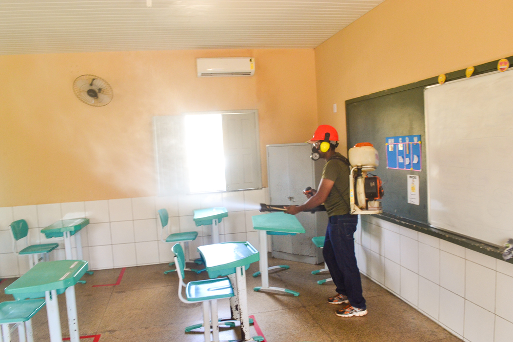 Prefeitura de Joaquim Pires realiza sanitização em unidades escolares - Imagem 6