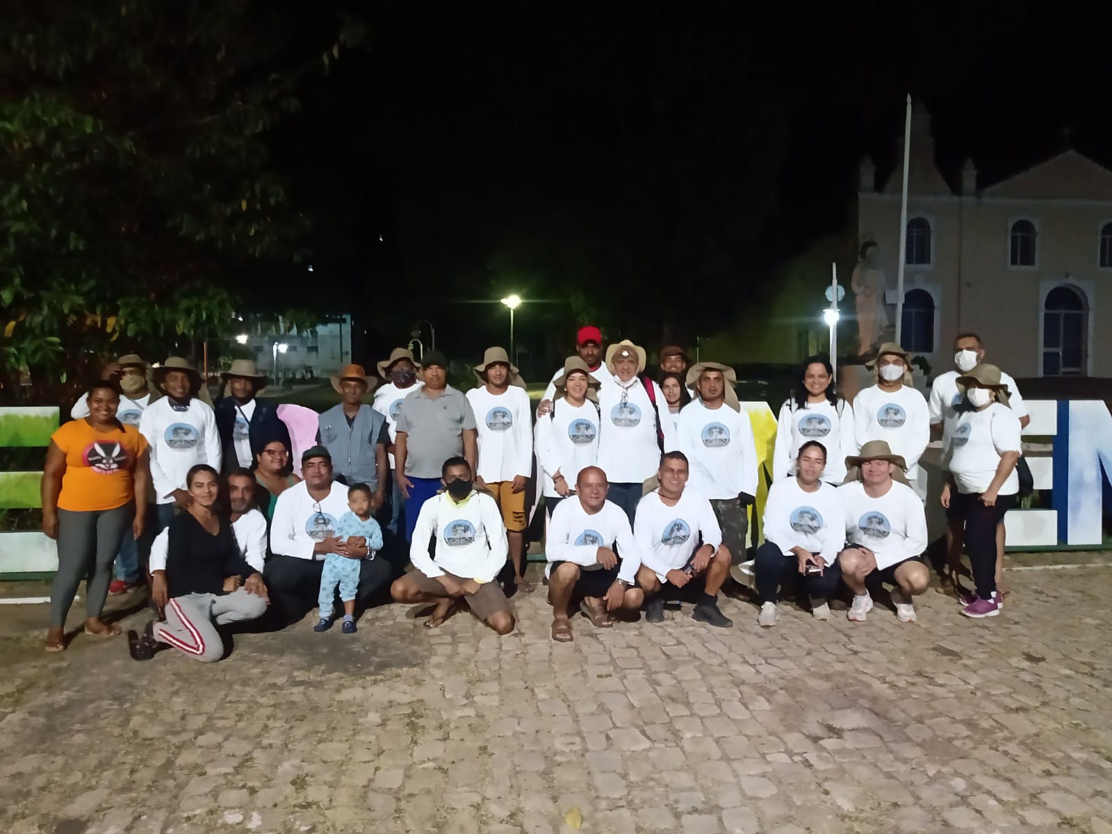 Romaria sai de Monsenhor Gil para Santa Cruz dos Milagres a pé - Imagem 3