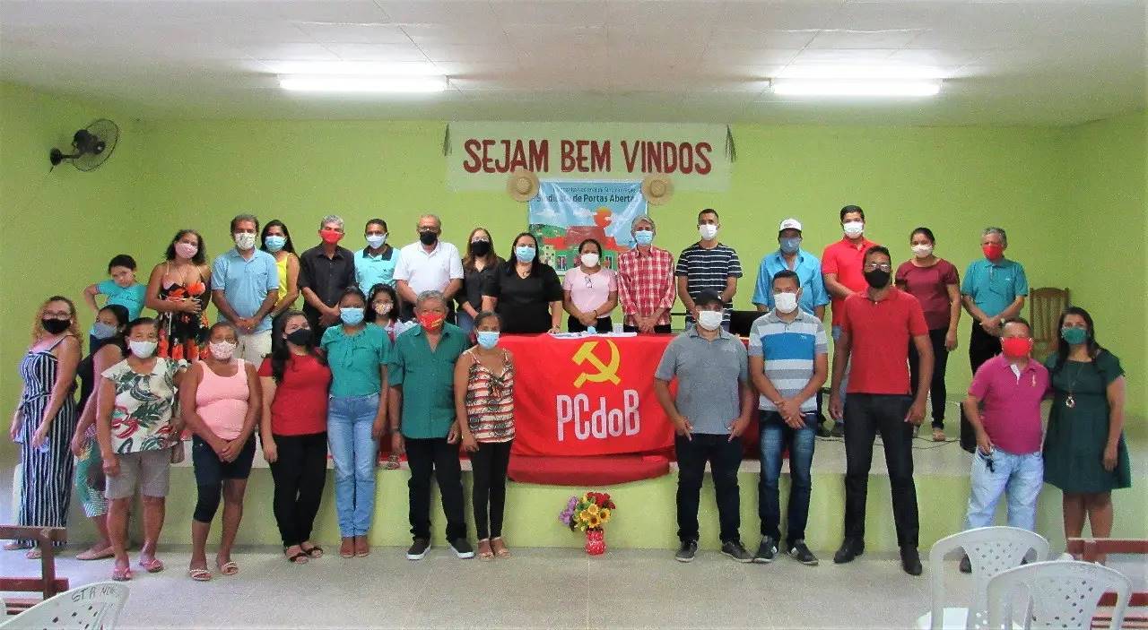 Pc do B se reúne em Monsenhor Gil com a presença da deputada Elisângela - Imagem 2