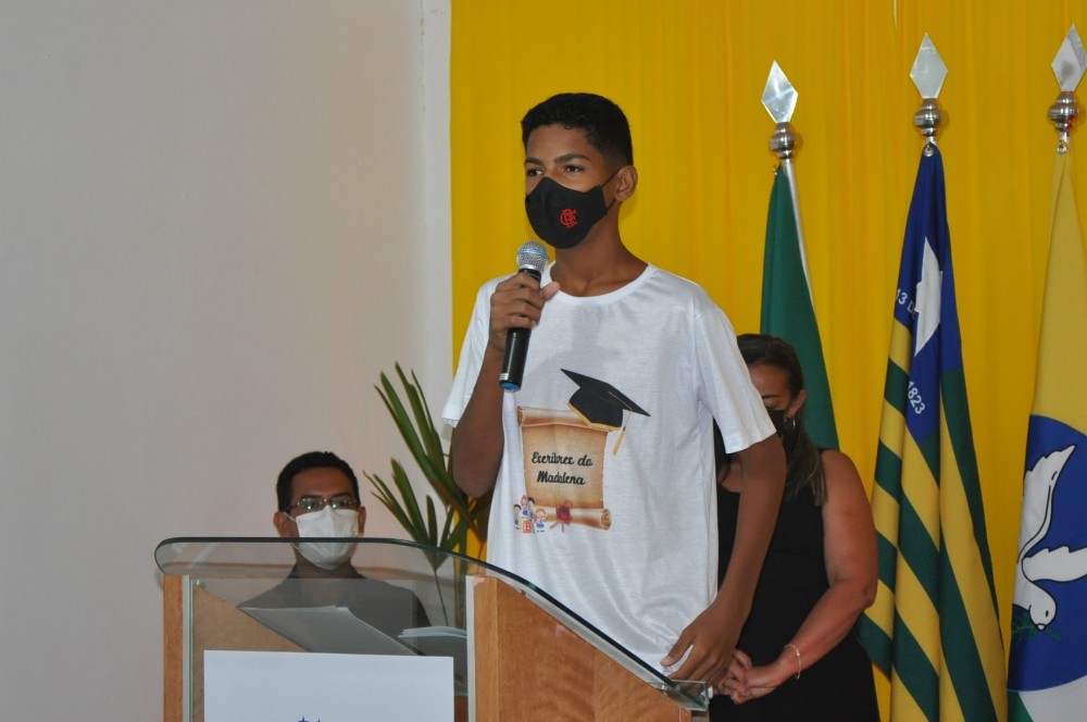 Prefeitura de Hugo Napoleão realiza entrega de premiação para alunos - Imagem 23