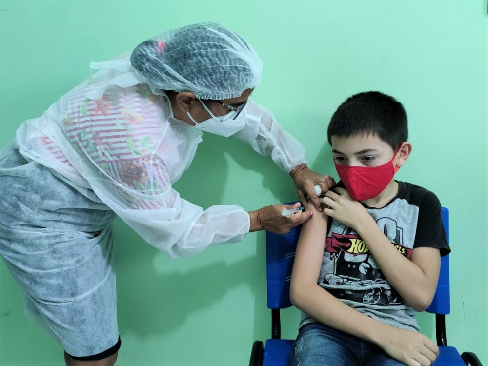 Hugo Napoleão inicia vacinação em crianças de 5 a 11 anos contra a covid-19 - Imagem 1