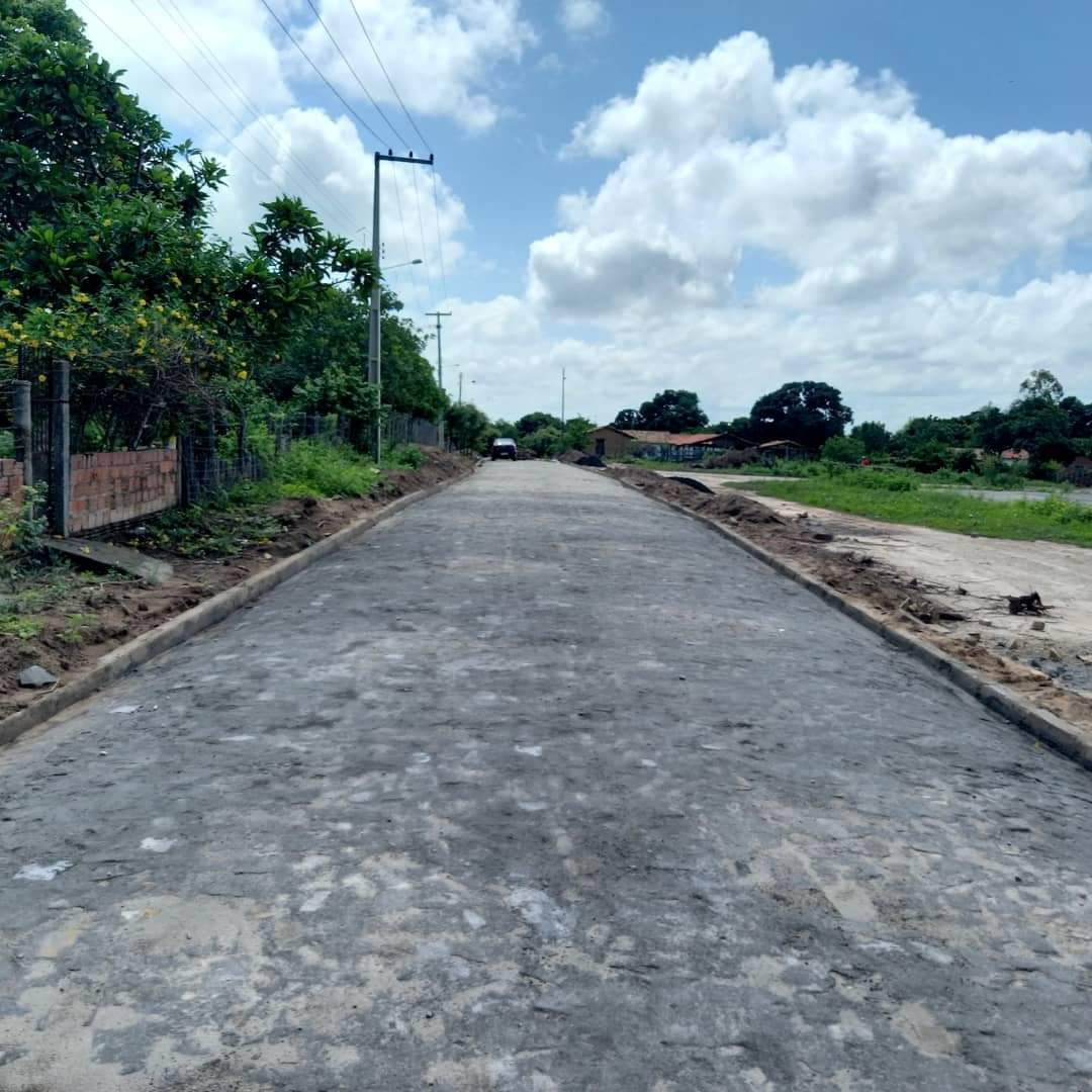 São Luiz e Brejo Comunidades Rurais de Monsenhor Gil ganham calçamento