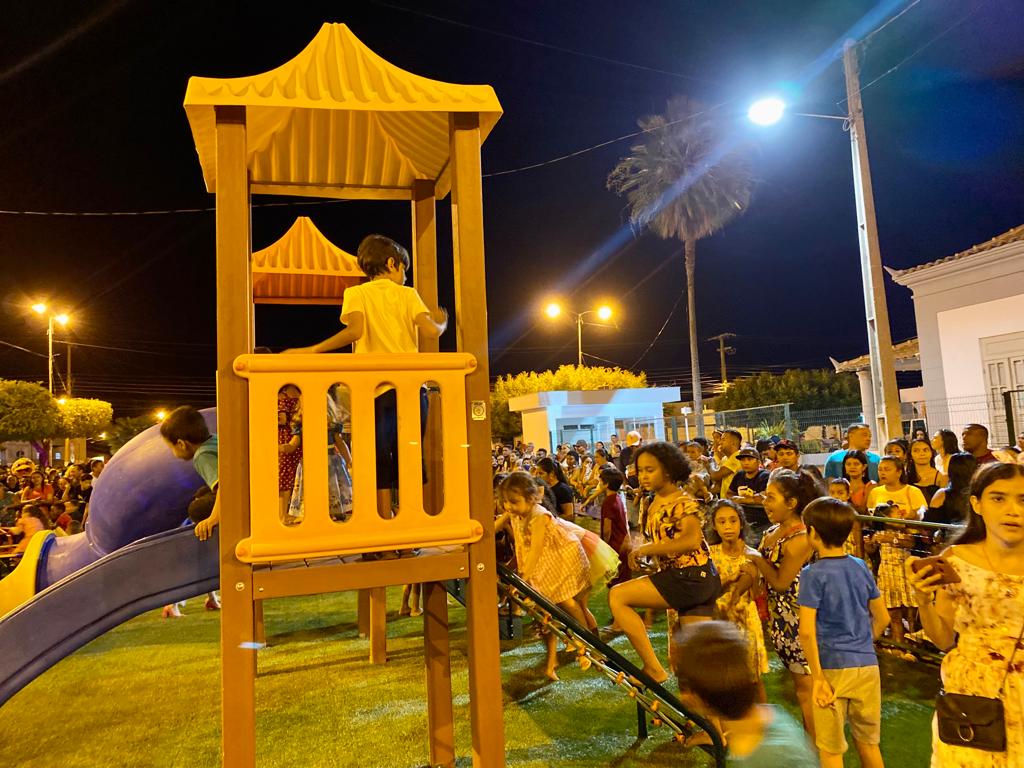 Esperantina ganha a segunda brinquedopraça do estado do Piauí - Imagem 1