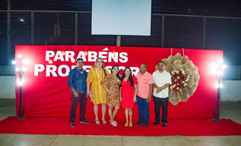 PREFEITURA DE JOAQUIM PIRES PROMOVE EVENTO EM HOMENAGEM AO DIA DO PROFESSOR - Imagem 18