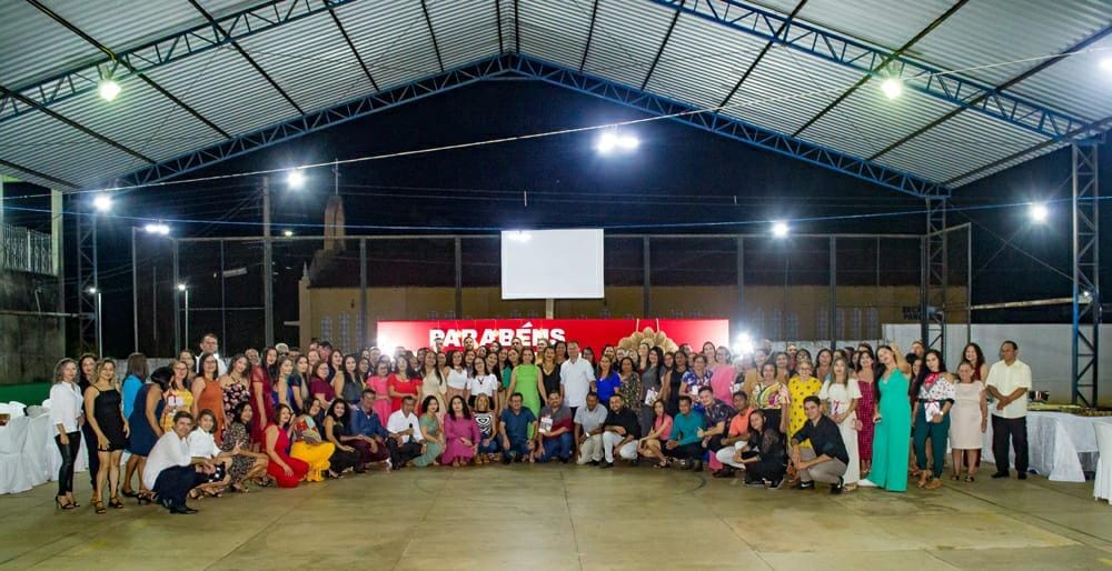 PREFEITURA DE JOAQUIM PIRES PROMOVE EVENTO EM HOMENAGEM AO DIA DO PROFESSOR - Imagem 1