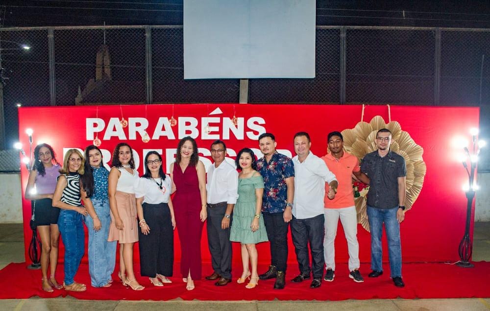 PREFEITURA DE JOAQUIM PIRES PROMOVE EVENTO EM HOMENAGEM AO DIA DO PROFESSOR - Imagem 21