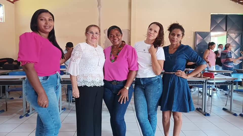 Educação inclusiva com metologia libras em Monsenhor Gil  - Imagem 1