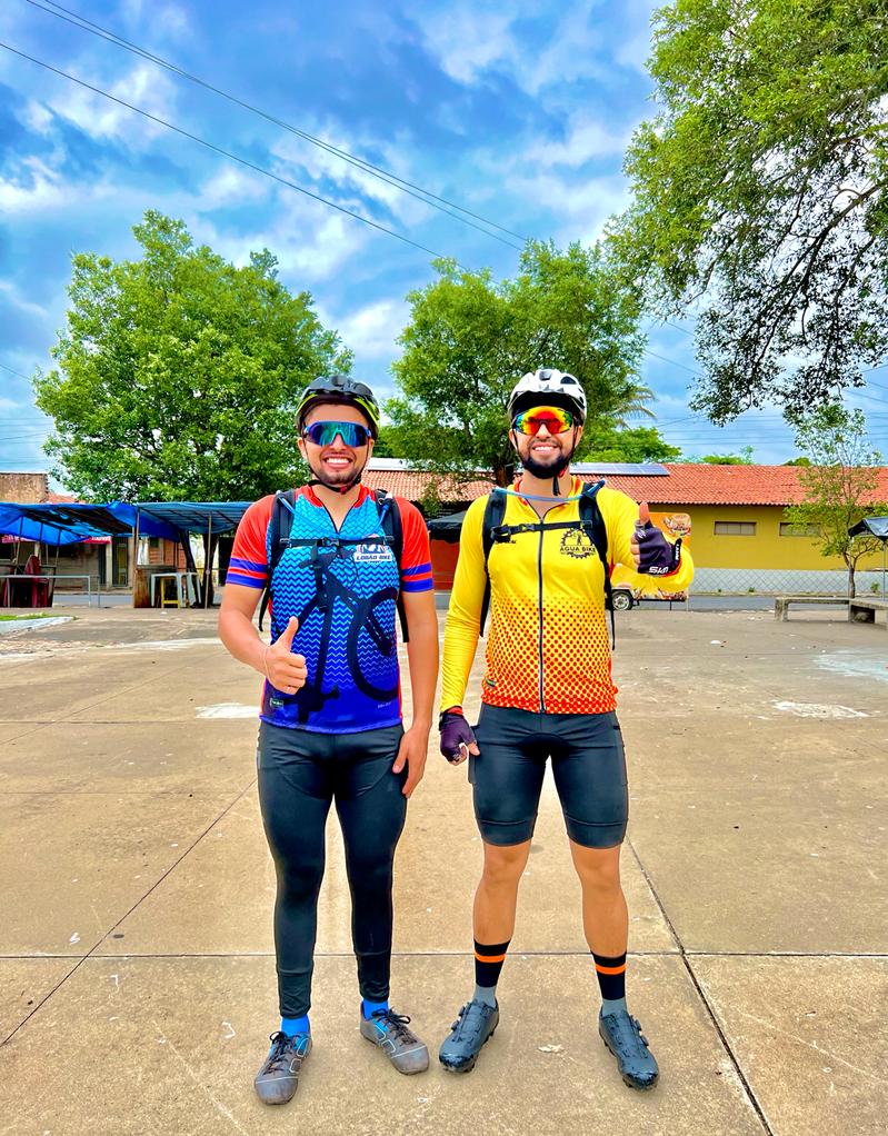 Passeio ciclístico reúne turistas em Monsenhor Gil com parada no Poço Azul - Imagem 17