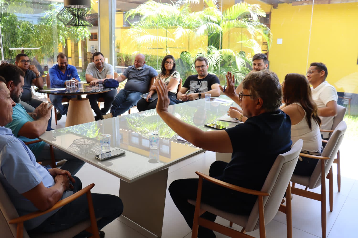 Prefeito João Luiz reúne equipe para programar os 59 anos de Monsenhor Gil  - Imagem 2