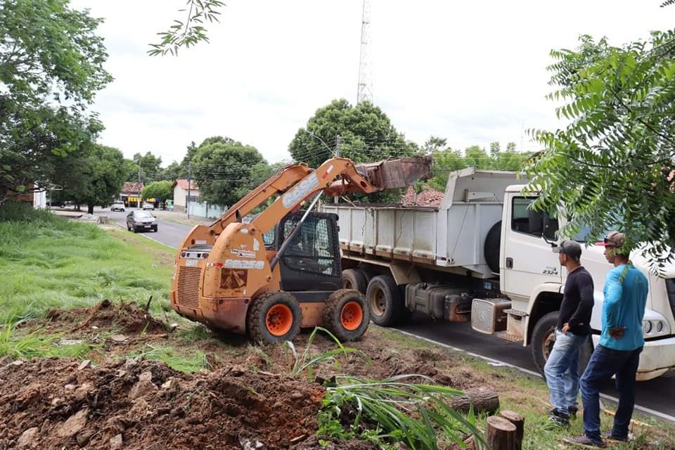 Monsenhor Gil chega aos 59 anos com sua limpeza pública em dia - Imagem 1