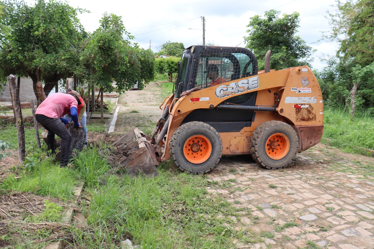 Monsenhor Gil chega aos 59 anos com sua limpeza pública em dia - Imagem 15