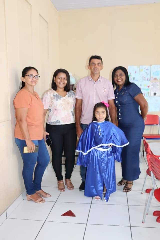 Escola da comunidade Monte Alegre realiza formatura em Monsenhor Gil  - Imagem 17