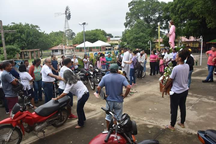 Com chuva, Alvorada abre os Festejos de Menino Deus em Monsenhor Gil  - Imagem 10