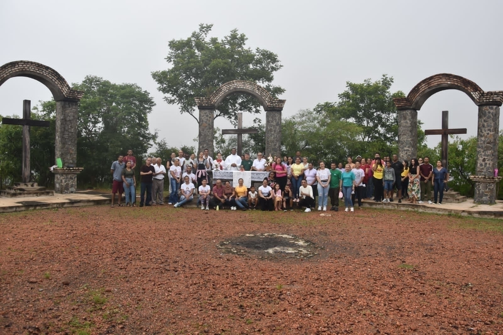Com chuva, Alvorada abre os Festejos de Menino Deus em Monsenhor Gil 