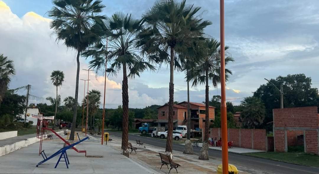 Prefeito João Luiz e deputada estadual Janaína Marques inauguram Praça - Imagem 13