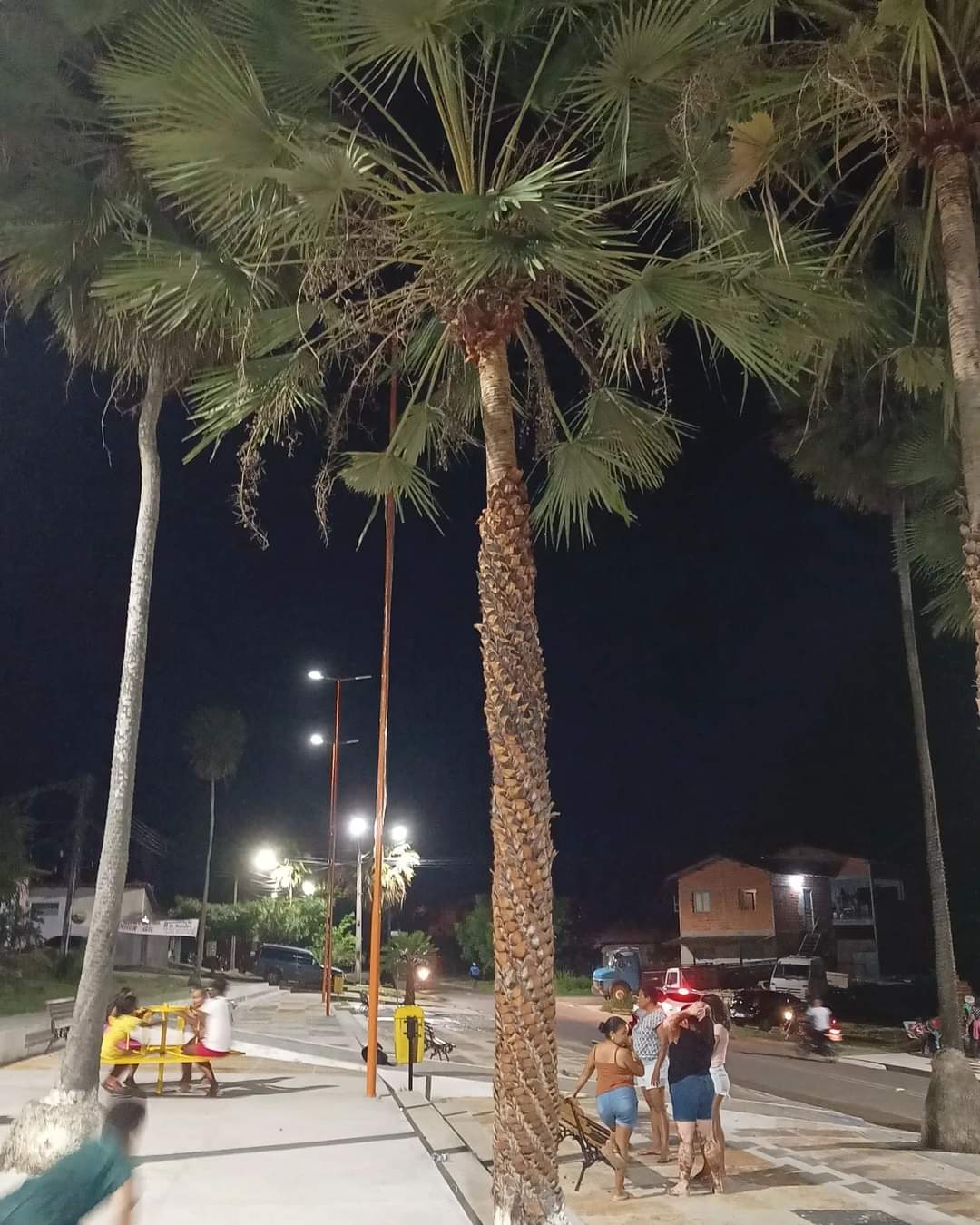 Prefeito João Luiz e deputada estadual Janaína Marques inauguram Praça - Imagem 6