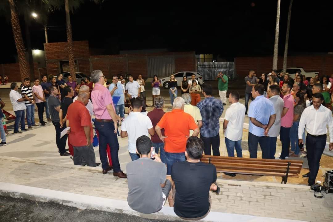 Prefeito João Luiz e deputada estadual Janaína Marques inauguram Praça - Imagem 8