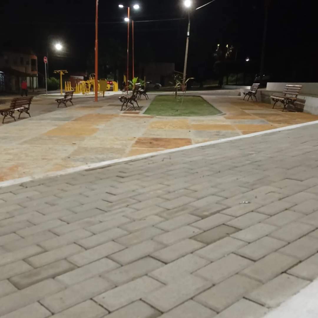 Prefeito João Luiz e deputada estadual Janaína Marques inauguram Praça - Imagem 9