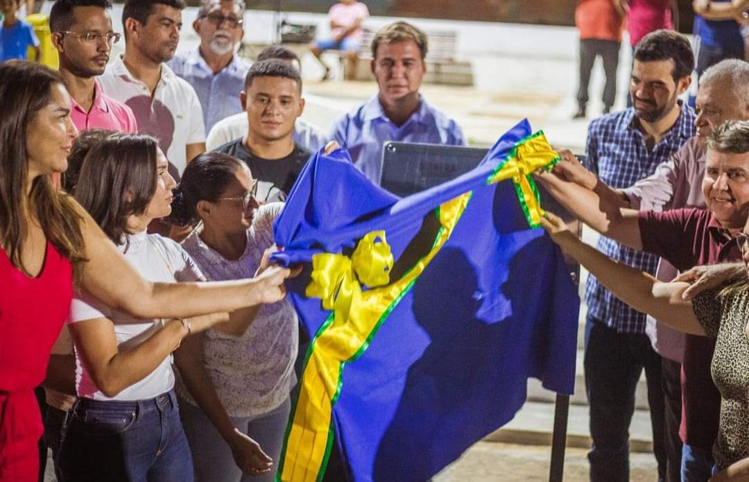 Prefeito João Luiz e deputada estadual Janaína Marques inauguram Praça - Imagem 12