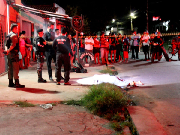 Dois homens são perseguidos e mortos a tiros em Piripiri