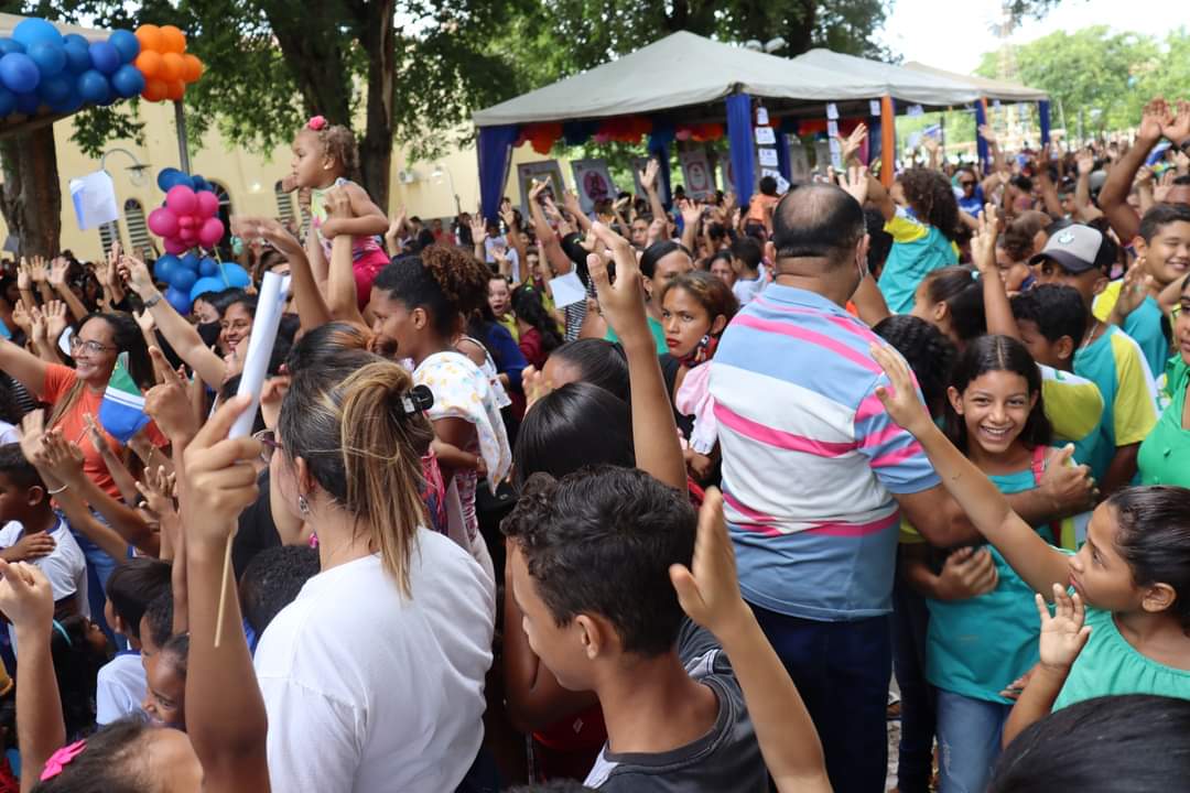 Aniversário de Monsenhor Gil parte 2, a magia do mundo infantil - Imagem 9