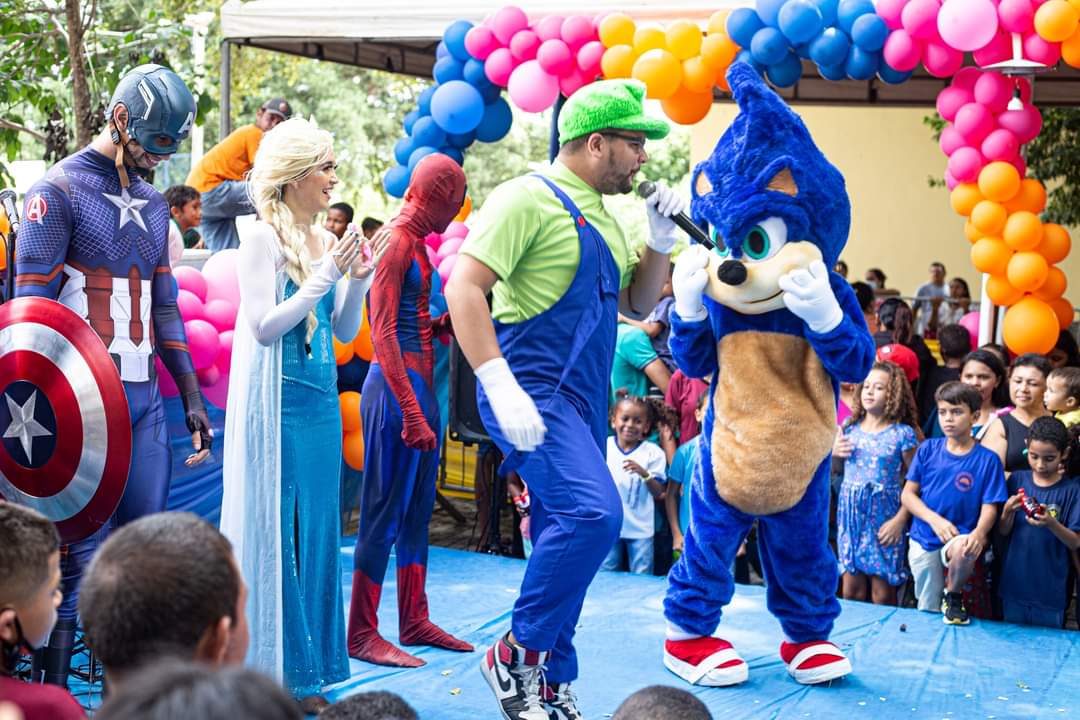 Aniversário de Monsenhor Gil parte 2, a magia do mundo infantil - Imagem 26