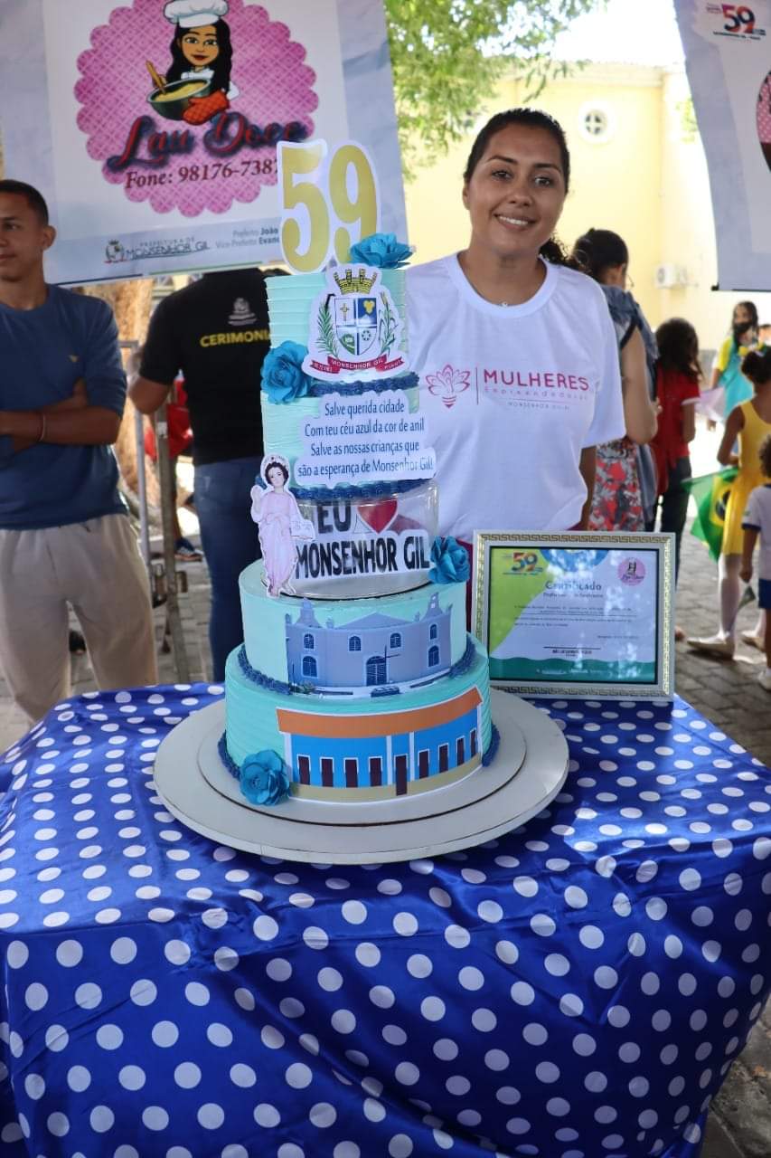 09 Bolos Confeitados para festejar o aniversário de Monsenhor Gil - Imagem 2
