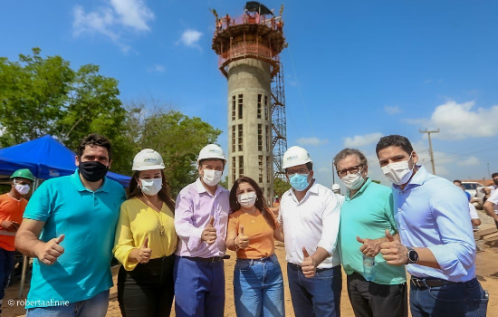 Prefeita e Governador vistoriam obras do Pró-Piaui em Luis Correia