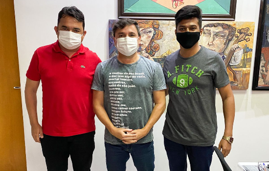 Richardson Melo esteve em audiência para tratar sobre obra do Teatro