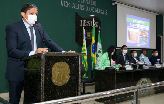 Prefeito Júnior Ribeiro anuncia reajuste salarial de 34% para professores