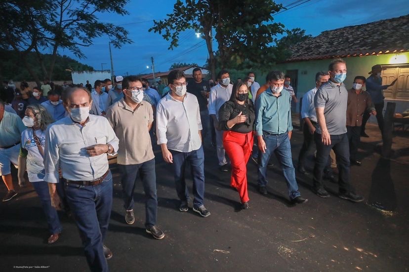 Governador inaugura polo da UAPI, e visita obras em Manoel Emídio - Imagem 2