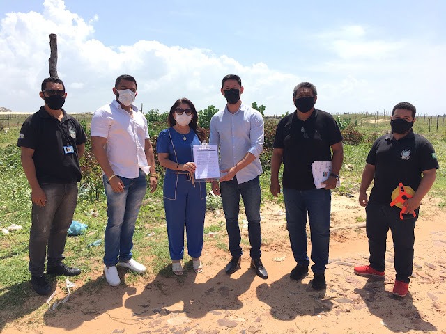 Maninha assina ordem para construção de creche no Residencial Brisa Mar - Imagem 1
