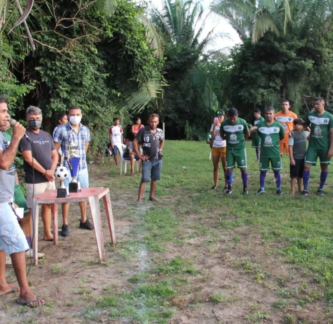 Prefeito João Luiz prestigia mais uma final de campeonato em Monsenhor Gil - Imagem 11