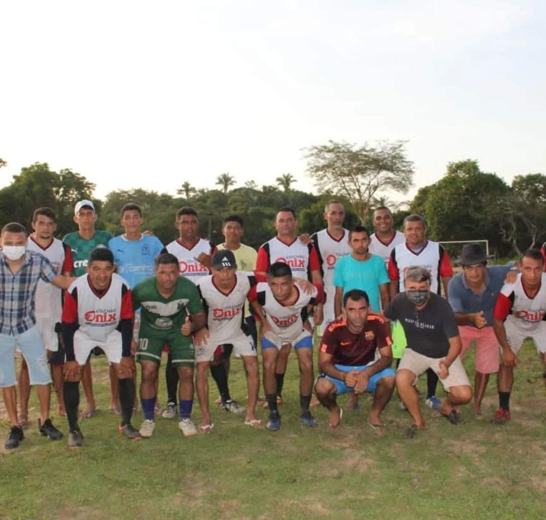 Prefeito João Luiz prestigia mais uma final de campeonato em Monsenhor Gil - Imagem 15