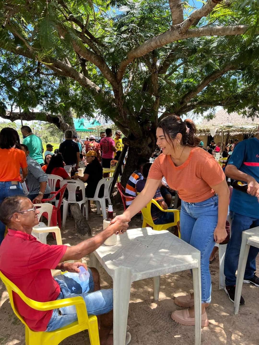 Deputada Janaína Marques visita Monsenhor Gil e vistoria obra - Imagem 11