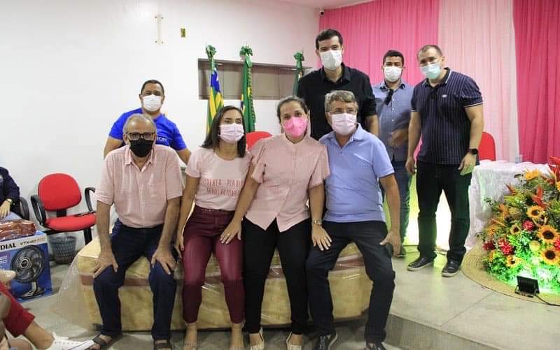 Vereadora Eliane Moura promove festa com festival de prêmios para mulheres - Imagem 8