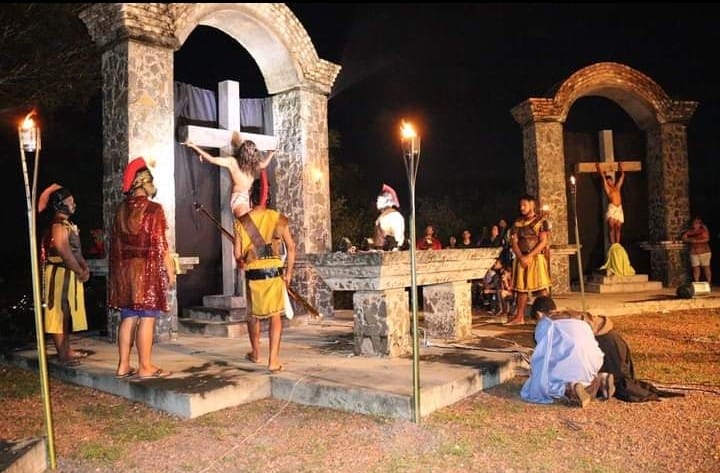 As emoções estão de volta com a Via Sacra de Monsenhor Gil - Imagem 13