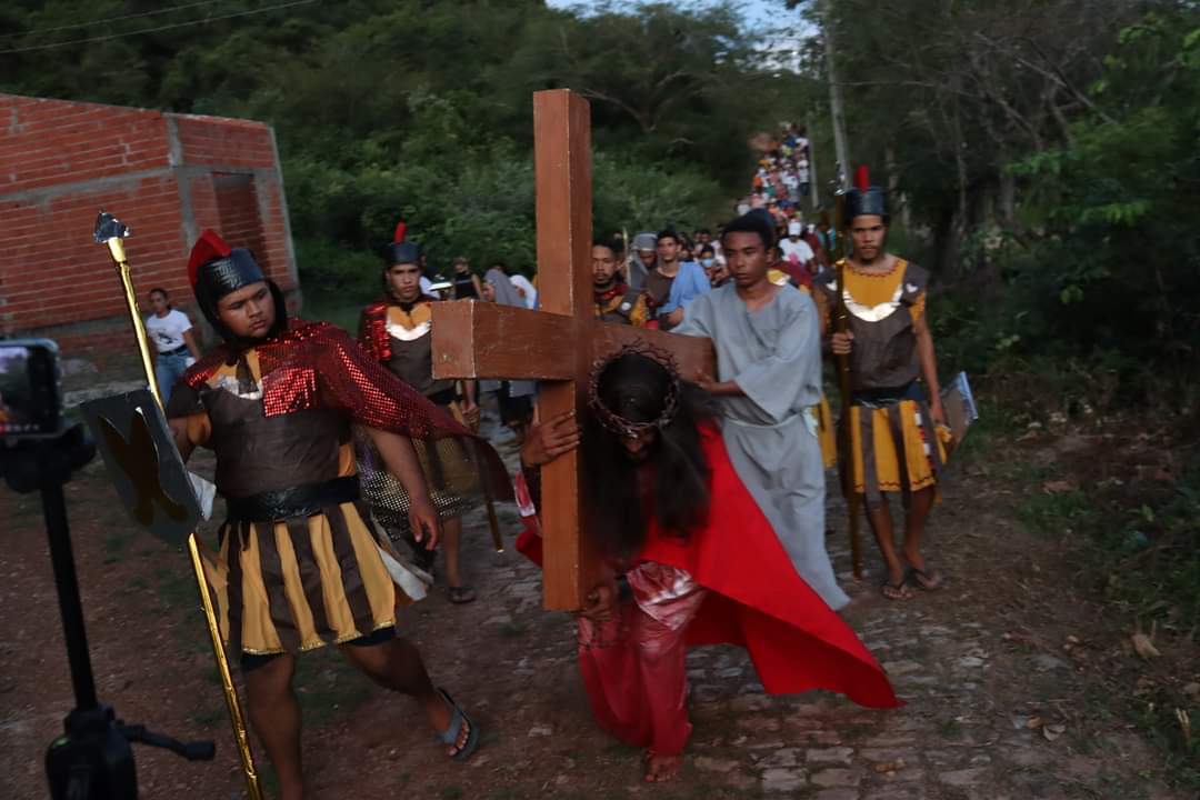 As emoções estão de volta com a Via Sacra de Monsenhor Gil - Imagem 3