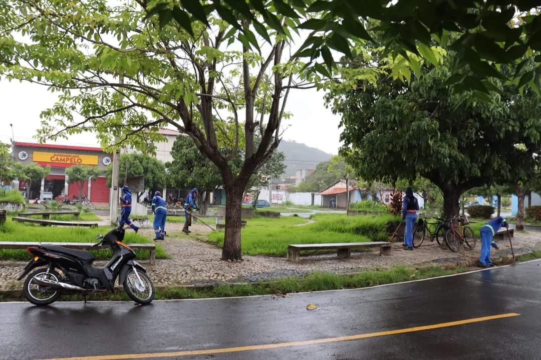 Prefeitura de Monsenhor Gil intensifica limpeza de suas vias e logradouros - Imagem 3