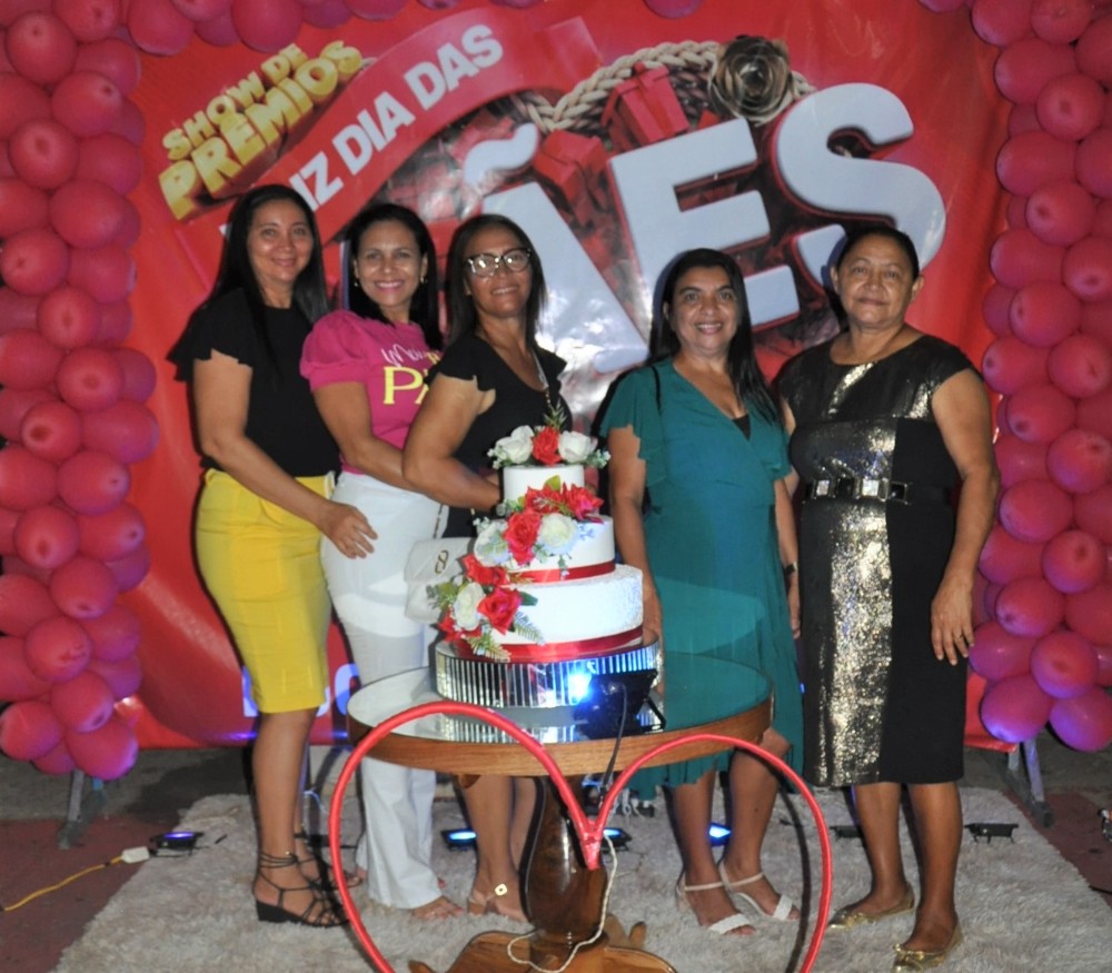 Prefeitura de Hugo Napoleão realiza festa em homenagem às Mães - Imagem 15