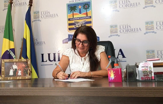 Prefeita envia à Câmara projeto de aumento do piso salarial dos professores