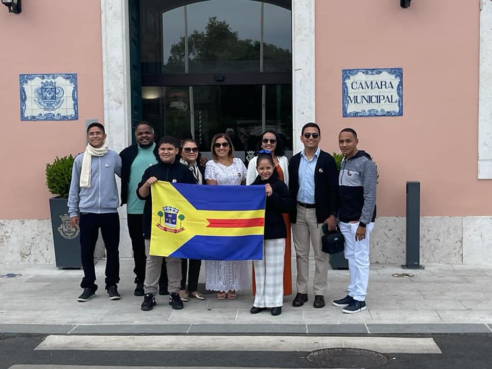 Delegação de Oeiras-PI participa de encontro literário em Oeiras-Portugal